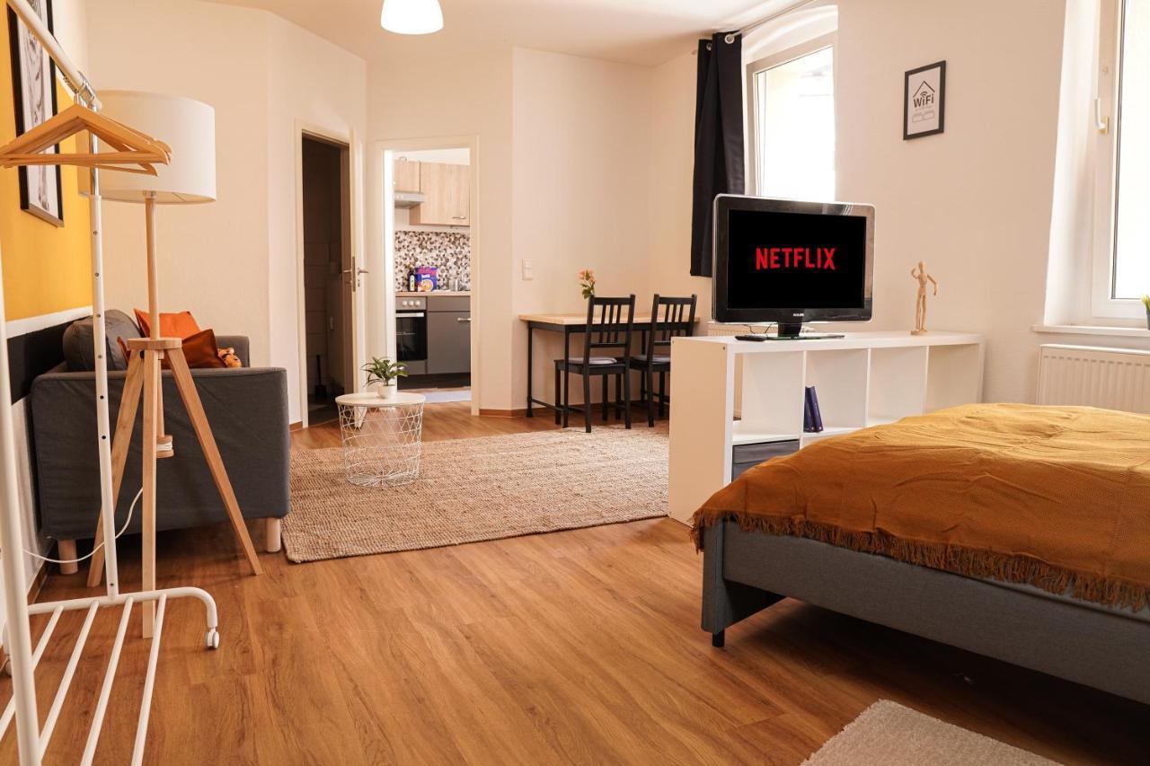 Fullhouse - Halle - T28 - Tiger Apartment Luaran gambar